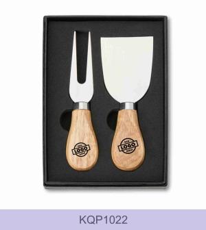 KIT QUEIJO 2 PEÇAS COM PERSONALIZAÇÃO      