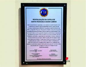 Placa de Homenagem      